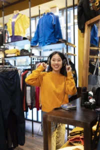 Offshoring vs Outsourcing: How to Choose the Right Model for Your Business